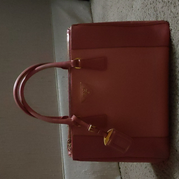 Prada Bicolor Double Zip Lux Tote - Picture 2 of 8